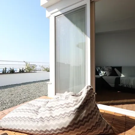 Port De L'eau Roof Garden 塞萨洛尼基
